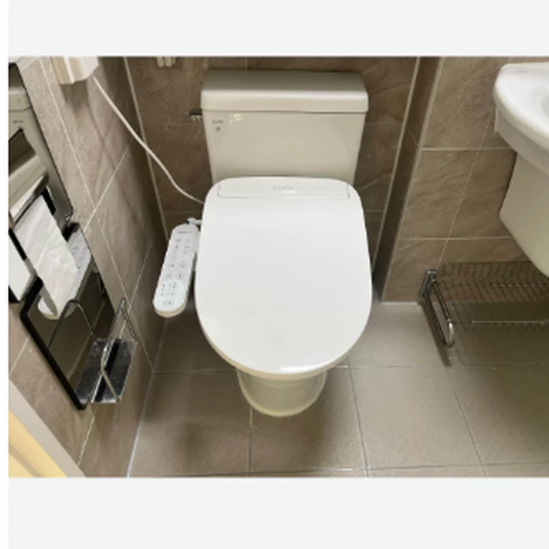 욕실에 설치된 비데 사진
